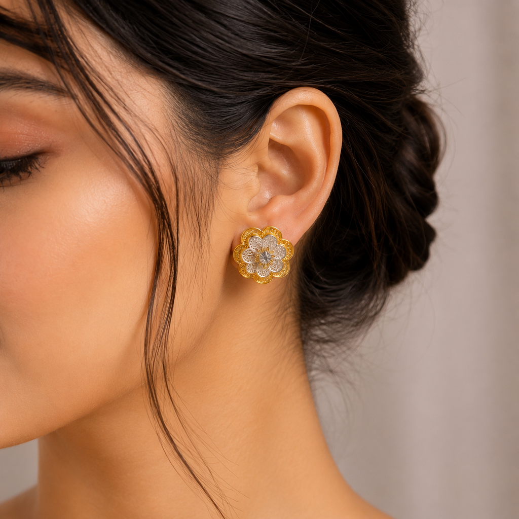 Gold Silver Flower Pendant Set