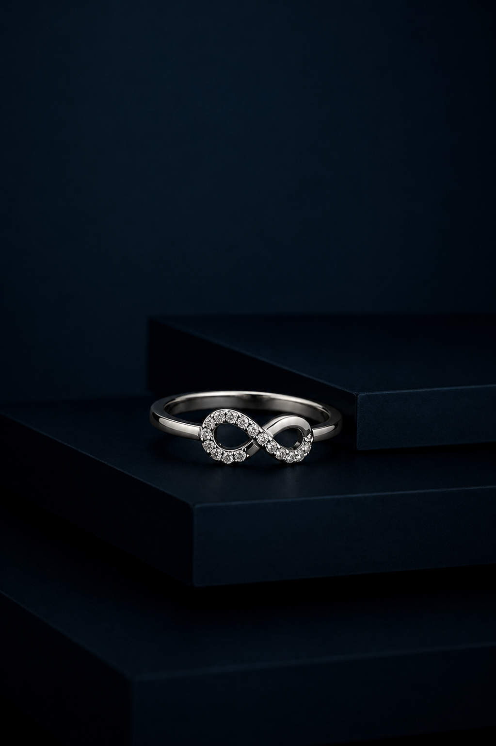 Minimal Crystal Silver Ring