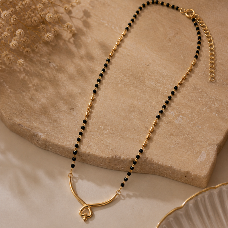 Heart Curve Pendant