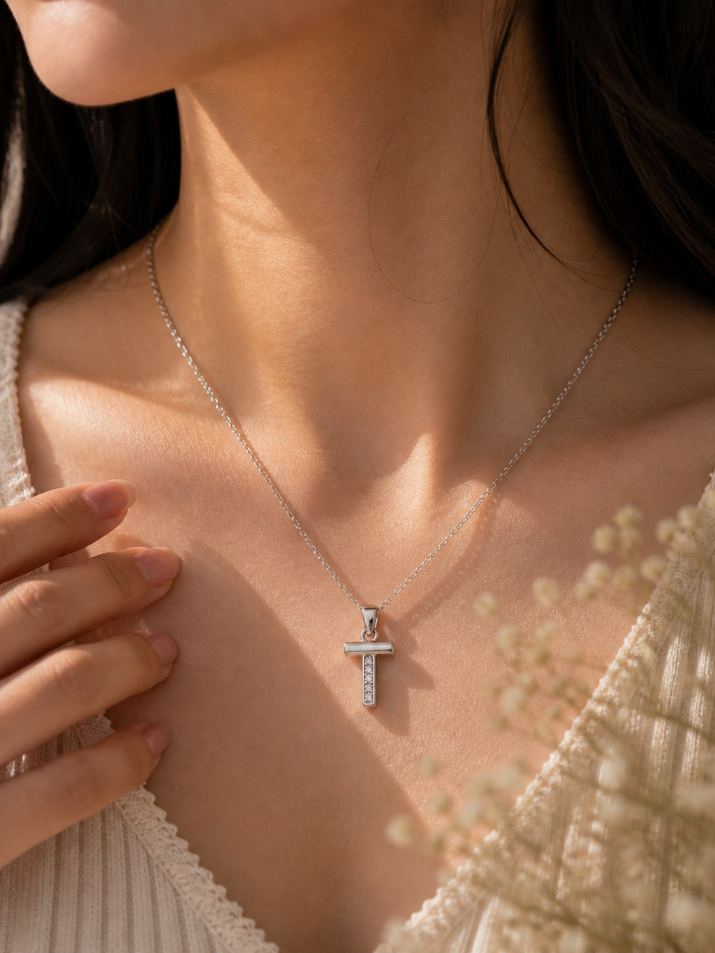 Minimal Crystal Bar Pendant