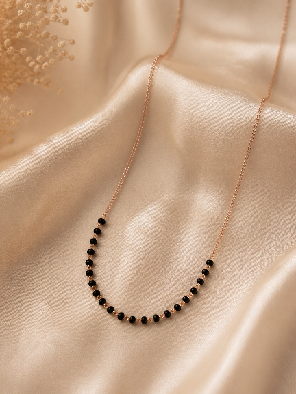 Minimal Black Bead Chain