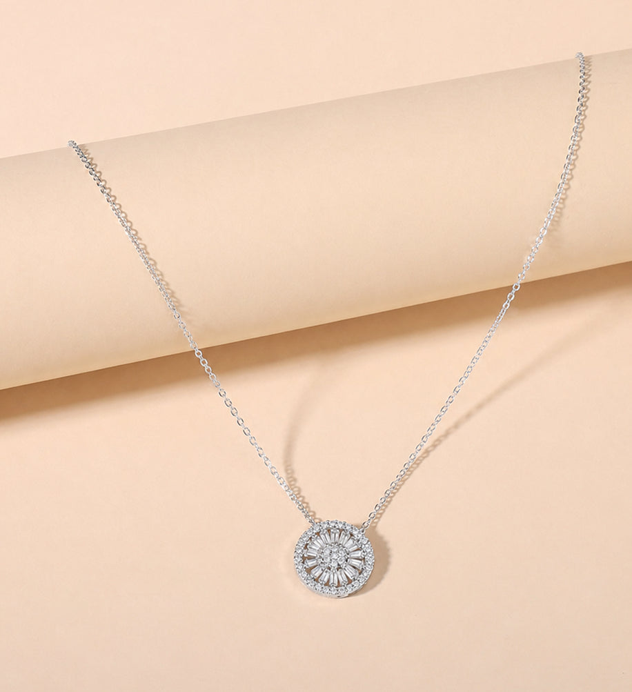 Halo Medallion Pendant Chain