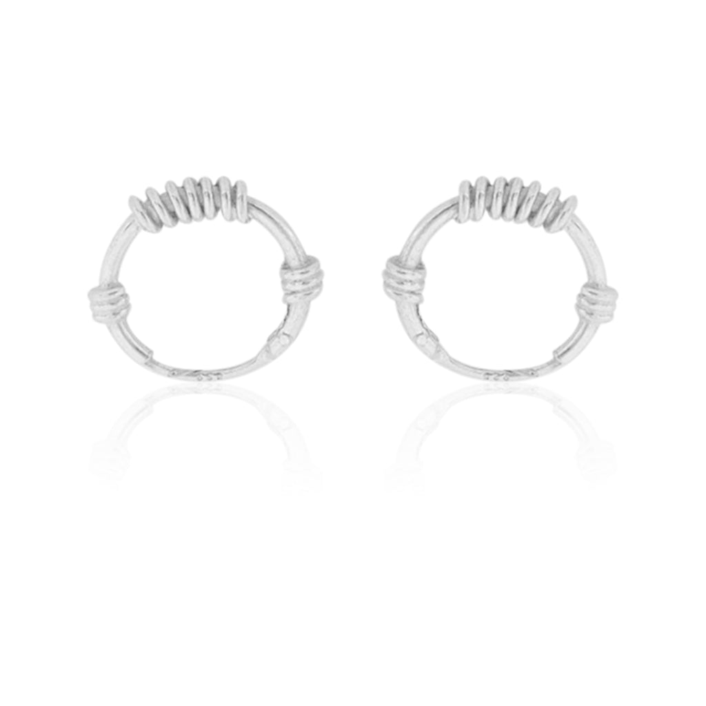 Dainty Leaf Platinum Stud Earring