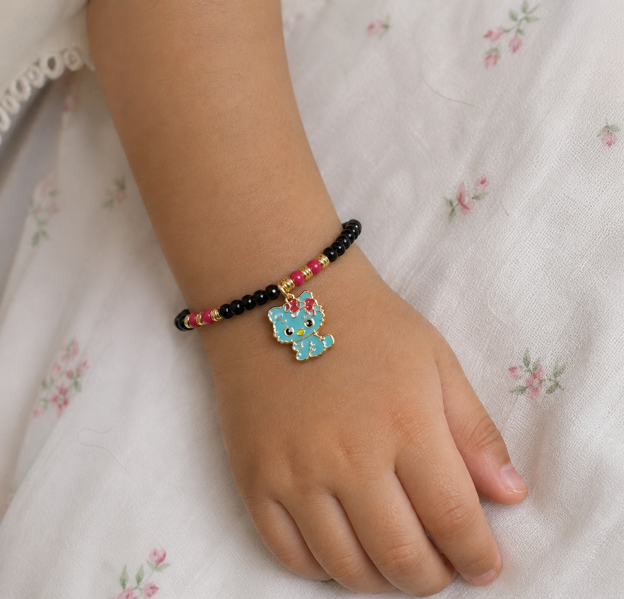 Rainbow Heart Kids Hay