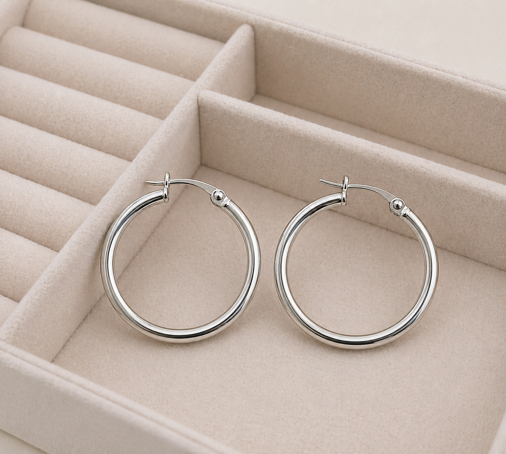 Minimal Silver Hoop Earrings