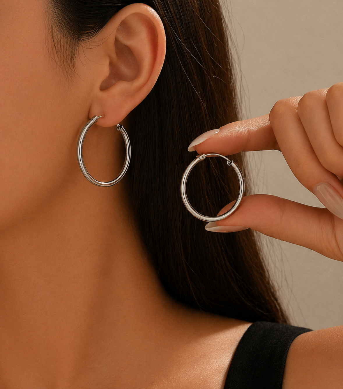 Minimal Silver Hoop Earrings
