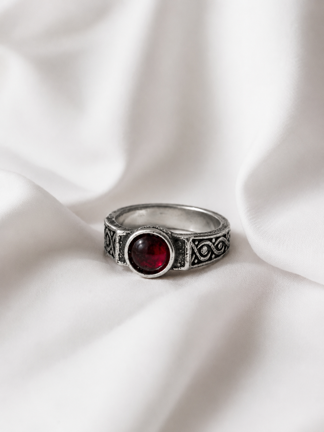 Vintage Ruby Stone Ring